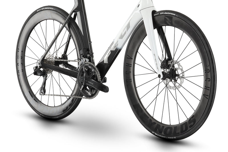 EL NUEVO 105 DI2 DE SHIMANO